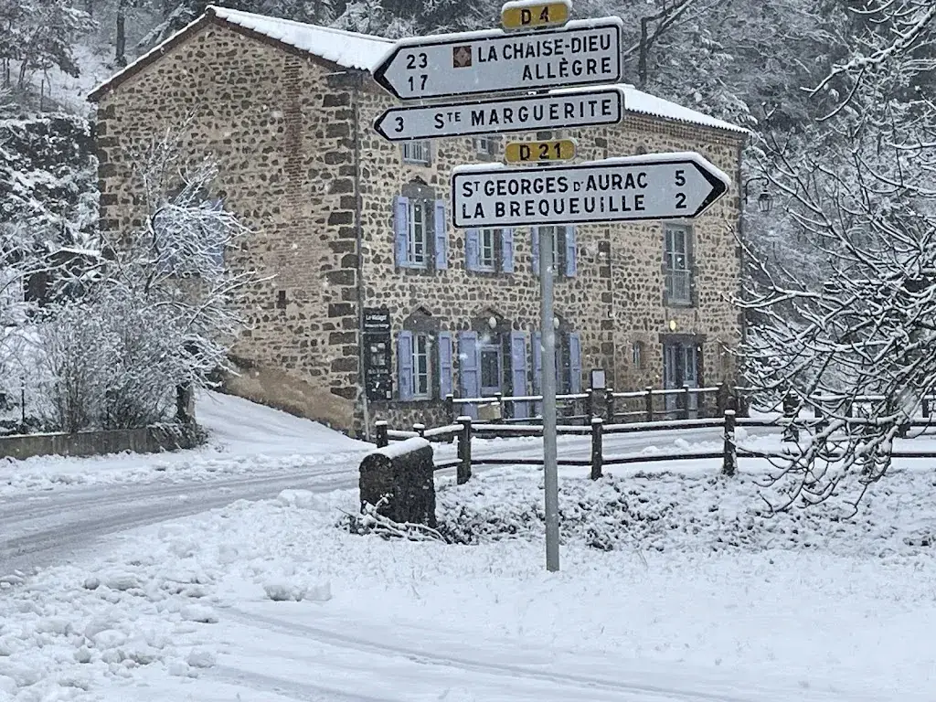 Auberge Le Matagot_Mazerat-Aurouze_slider_image_3