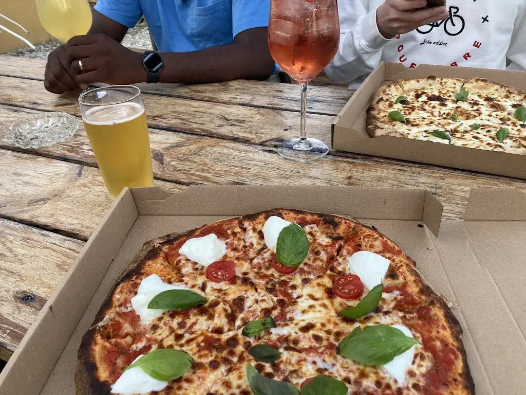 Chris Pid'z restaurant in Camaret-sur-Aigues