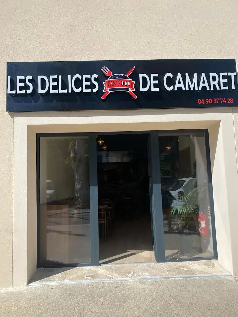 Les Delices De Camaret restaurant in Camaret-sur-Aigues
