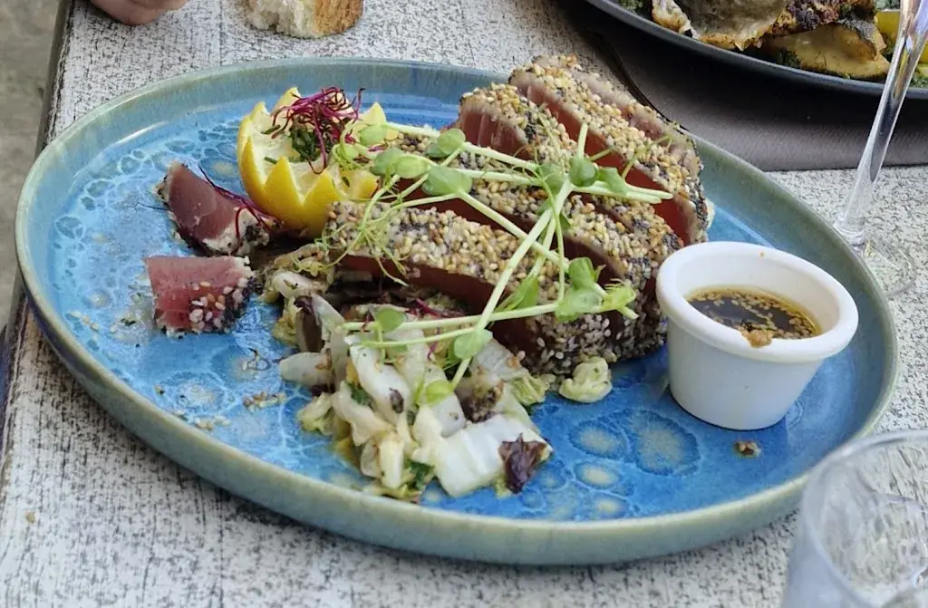 L' Auberge des Tours_Orliénas_slider_image_3