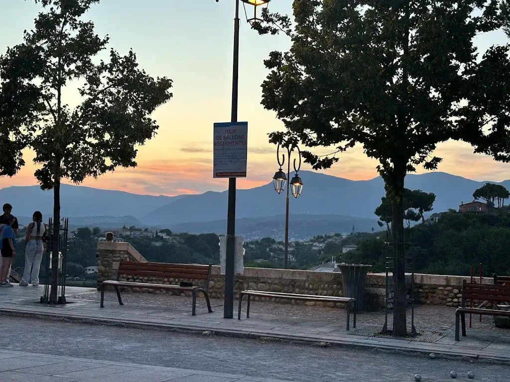 Kristen Kohere-Soutar_Le Grimaldi_Cagnes-sur-Mer_review