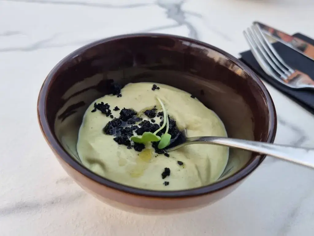 Eiko U.Banzhaf_Le Grimaldi_Cagnes-sur-Mer_review