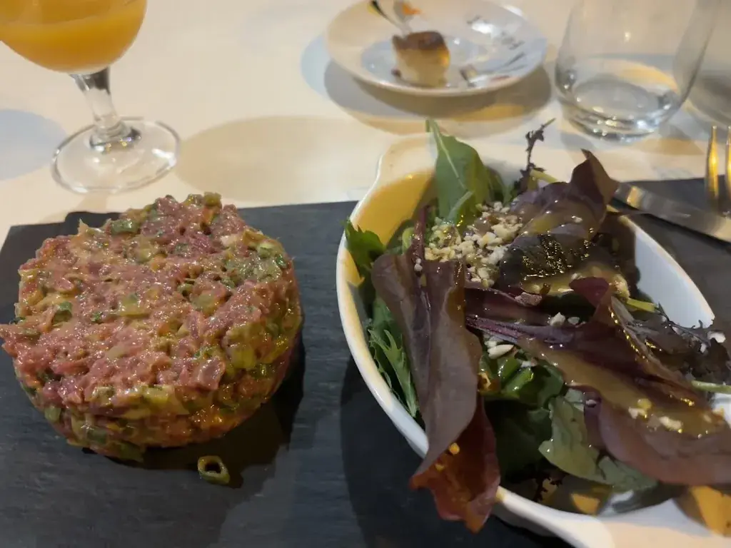 ying jin_LE KAFE IN_Cagnes-sur-Mer_review