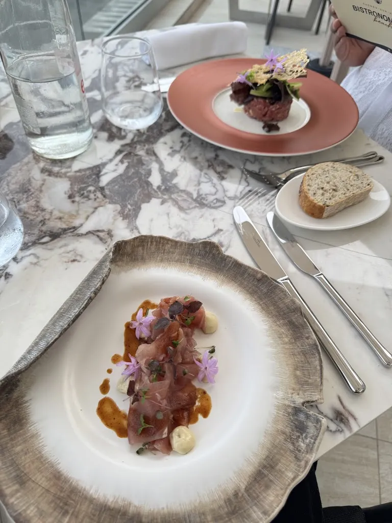 Giulia Devrim_Le Jardin Gourmand_Cagnes-sur-Mer_review