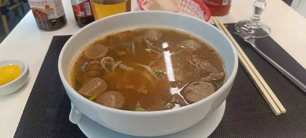 Mark Barr_Le Vietnam_Cagnes-sur-Mer_review