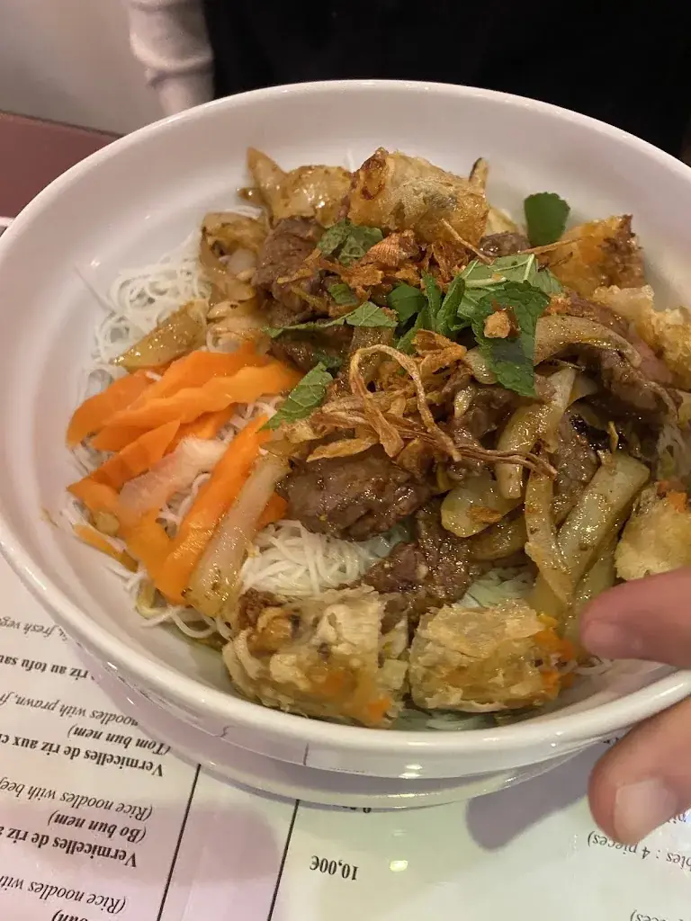 Eureka1204_Le Vietnam_Cagnes-sur-Mer_review