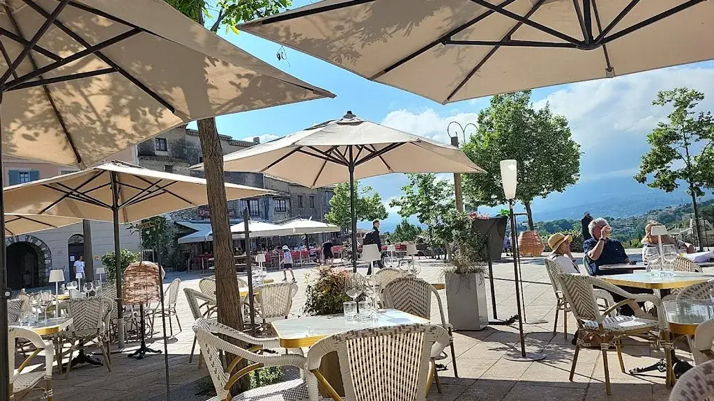 Le Village restaurant in Cagnes-sur-Mer