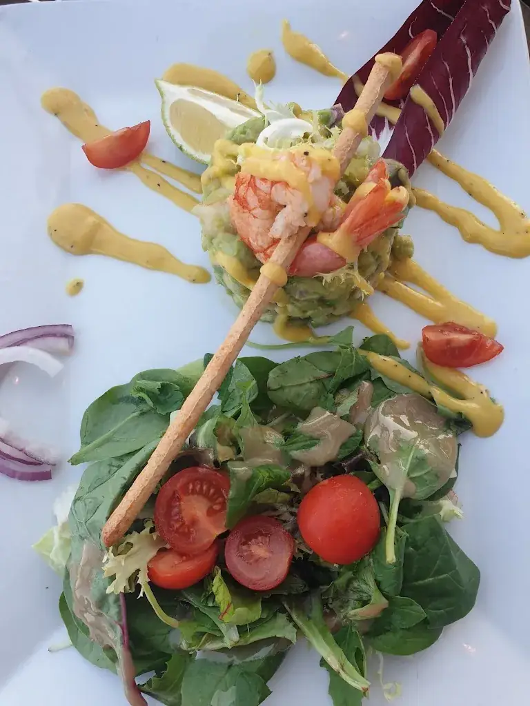 Diana Buraka_Cigalon Plage_Cagnes-sur-Mer_review