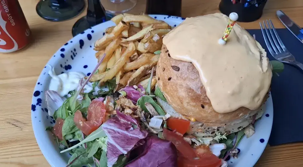 Lou Prior_L'Olalpa_Carcès_reseña