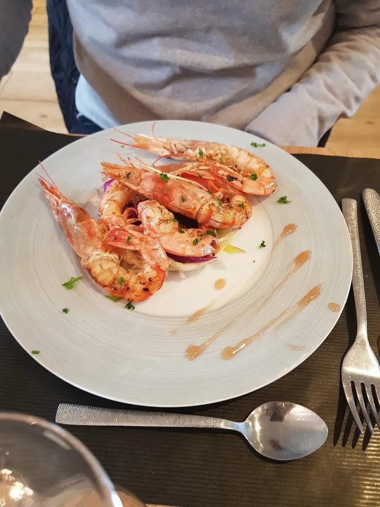 Icj_Orliénas_slider_image_2