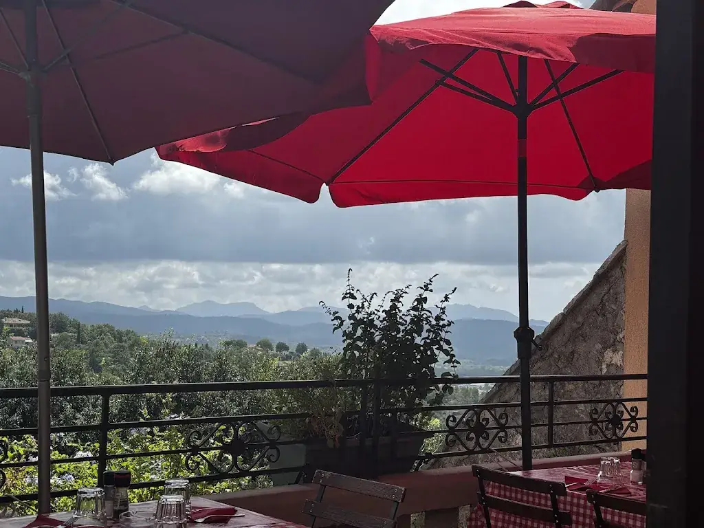 Au Rendez-Vous_Callian_slider_image_1