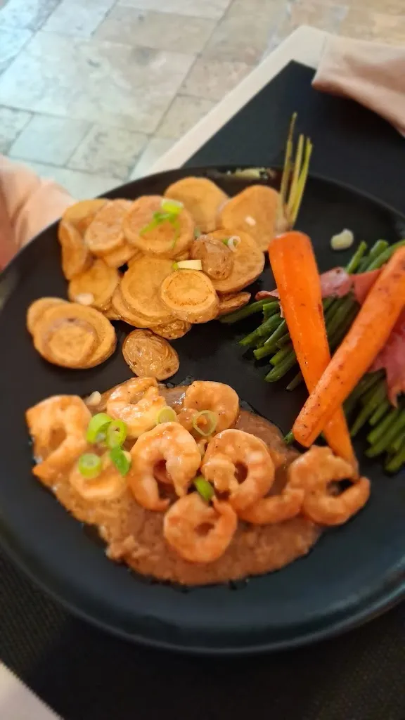 Francis In 't Zand_Le Petit Callian_Callian_review