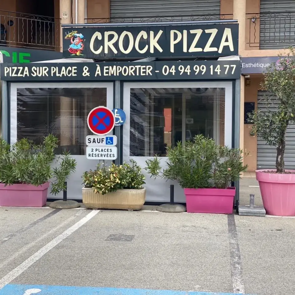 Crock Pizza_Callian_slider_image_3