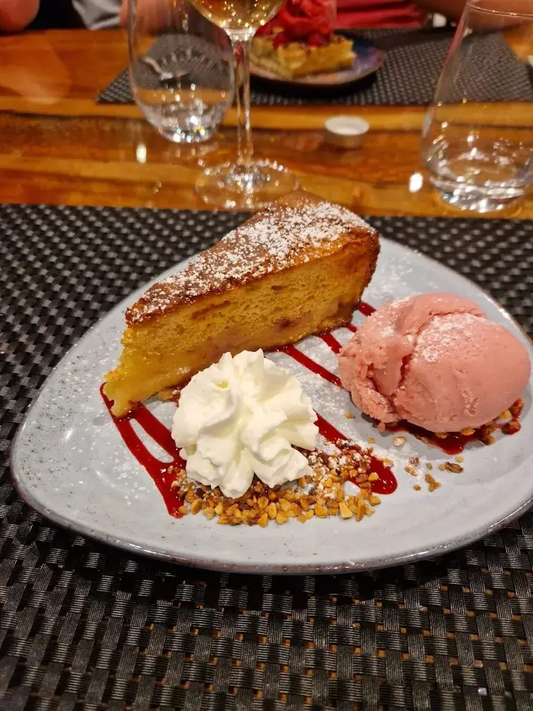 La Torche_Fayence_slider_image_3