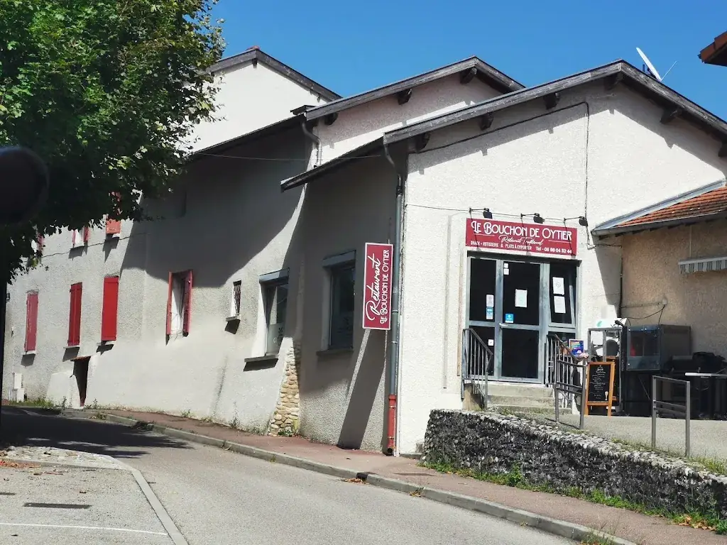 Restaurant le bouchon de oytier restaurant à Oytier-Saint-Oblas
