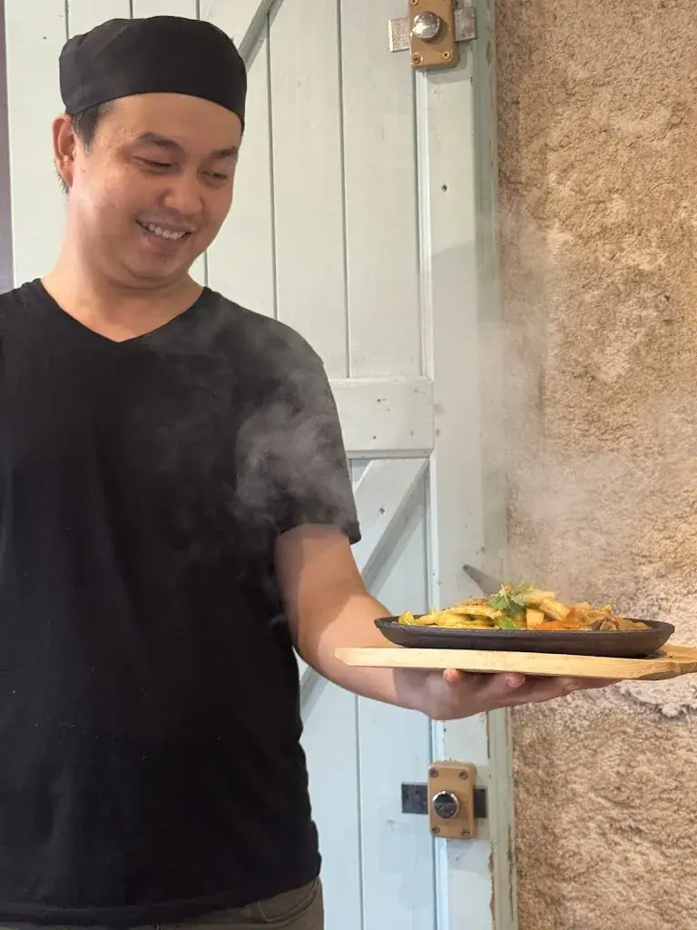 Aurelien SAVIO_Soleil d'Asie_Montauroux_review