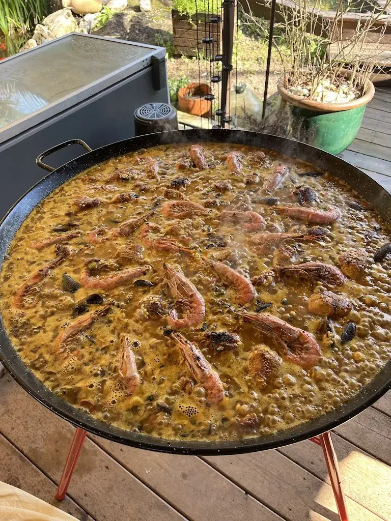 La Esquina Truck restaurant in Callian