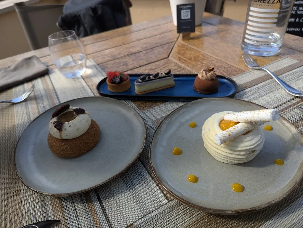 Les Caroubiers_Tourrettes_slider_image_3