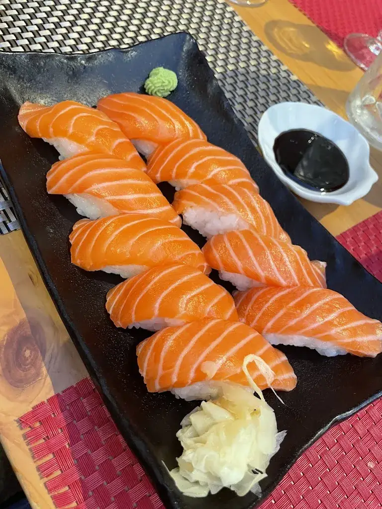 Violette Detoisien_Sushi Wok Montauroux centre espace_Montauroux_recensione