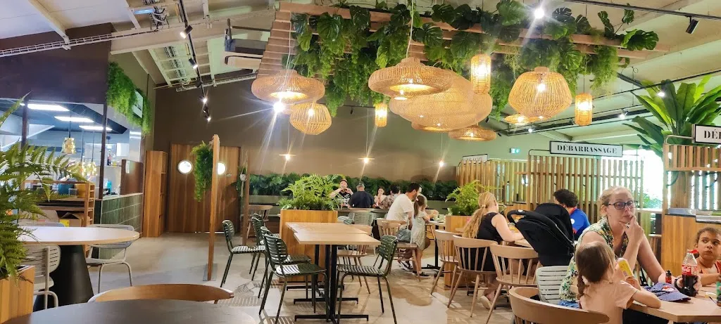 Laurent Gatt_Resto Brousse du Wow Safari Peaugres_Peaugres_review