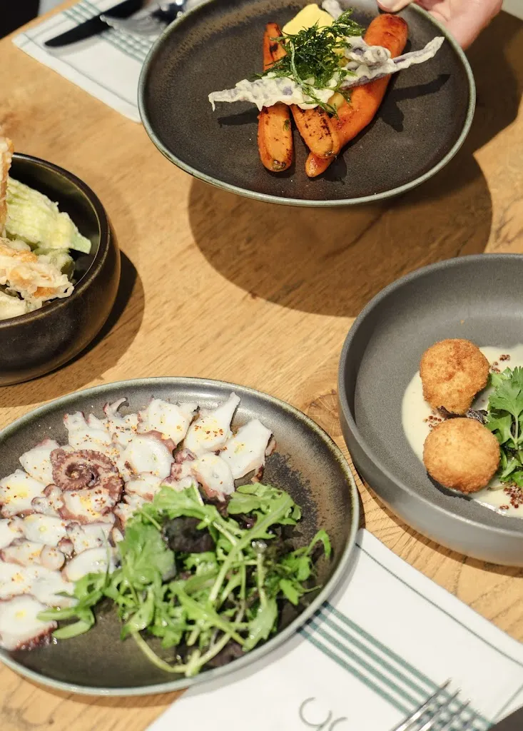 UVA - restaurant cannes_Cannes_slider_image_3