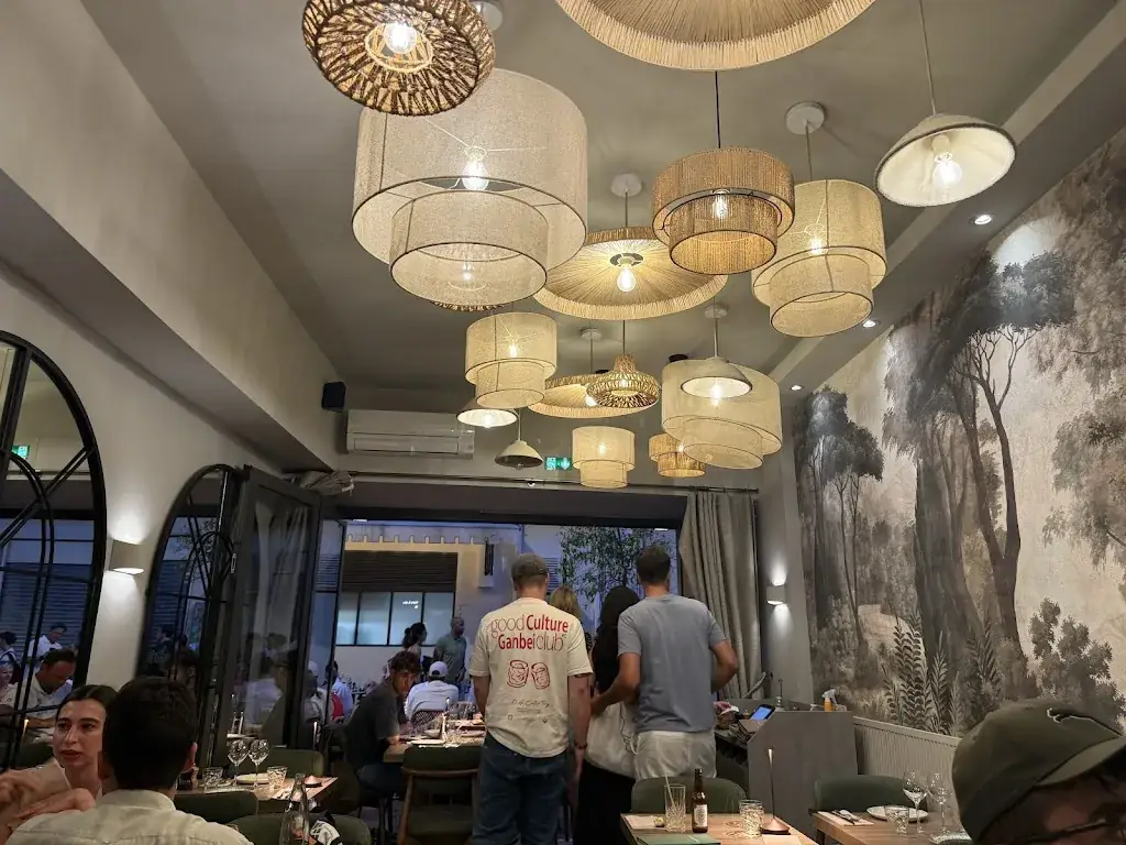 Adam Manfred_La Cantine Provençale_Cannes_review