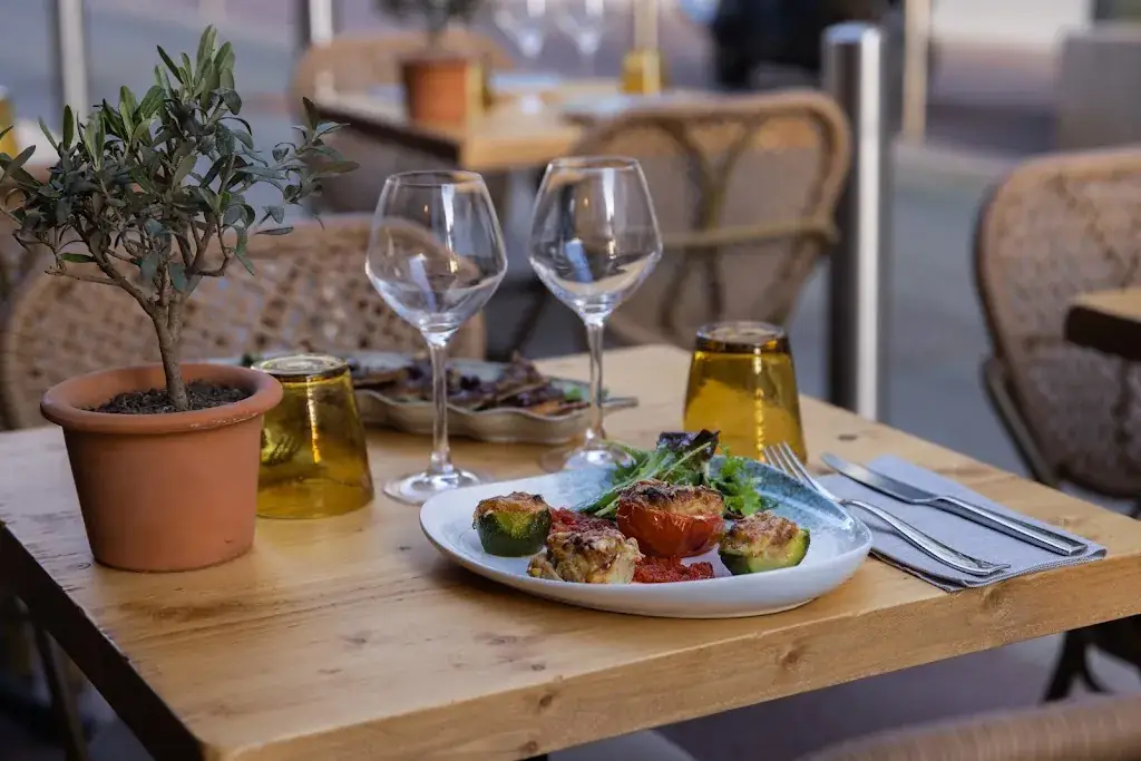 La Cantine Provençale_Cannes_slider_image_2