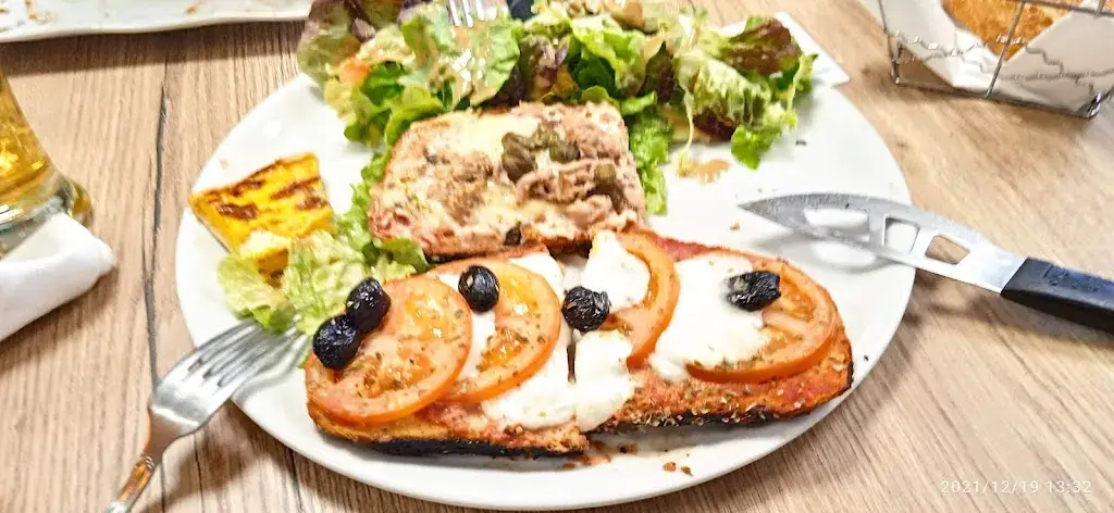 Daddy Cool_Peaugres_slider_image_2