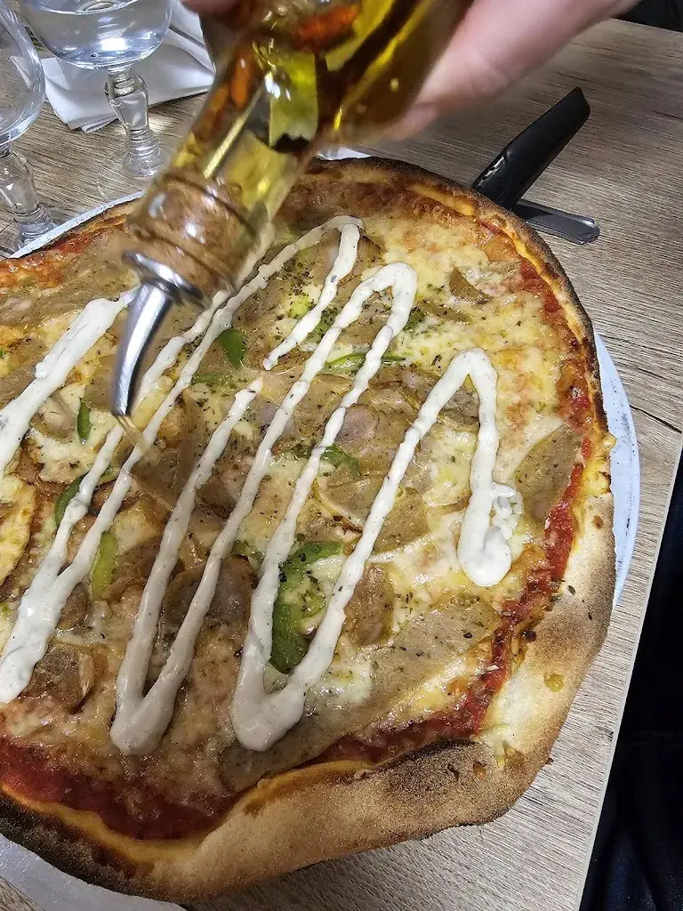 Daddy Cool_Peaugres_slider_image_3