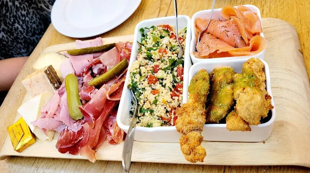 Le BAO _Cannes_slider_image_3