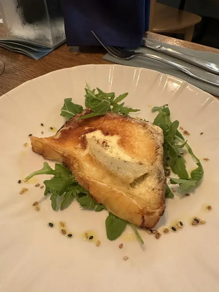 Pelinsu Yılmaz_Aux Bons Enfants_Cannes_recensione