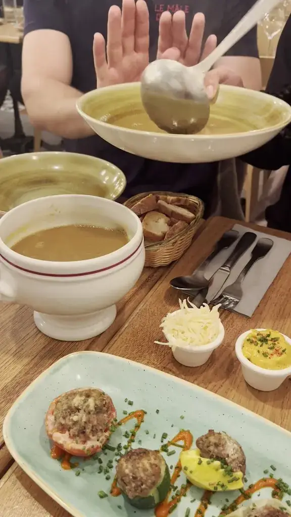 Aux Bons Enfants_Cannes_slider_image_2