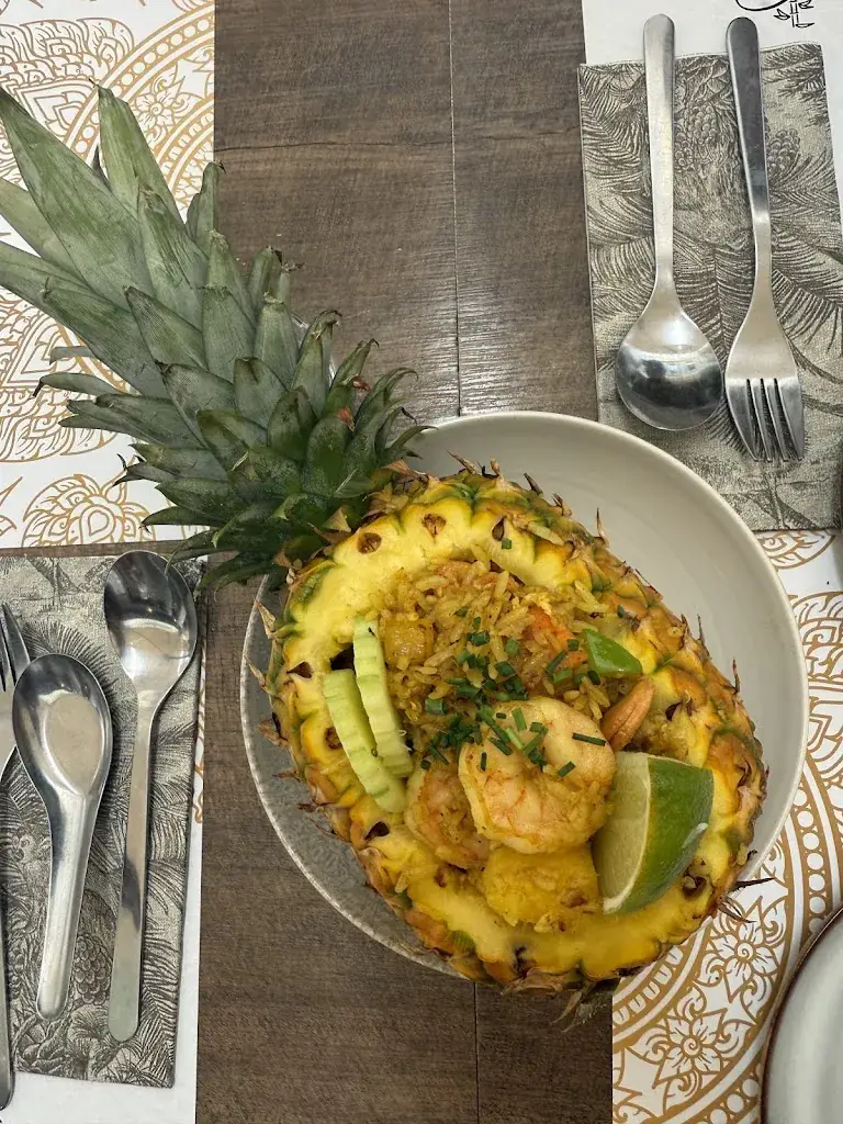 Nivine Hadi_Chaï Dee - Restaurant Thaï_Cannes_recensione