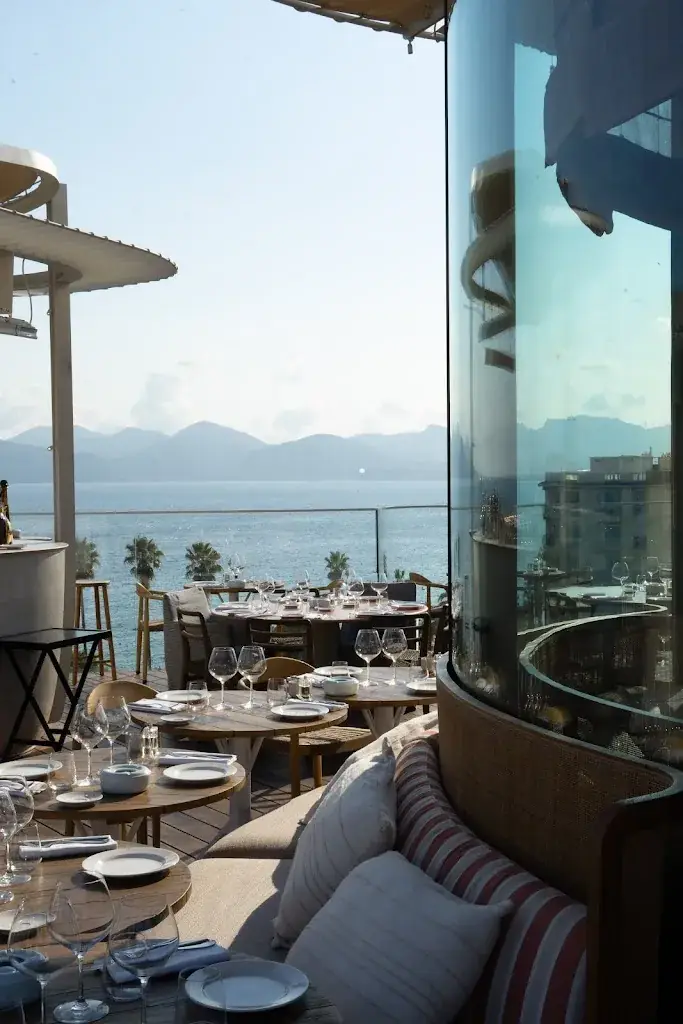 Restaurant Bella, Cannes restaurant in Cannes