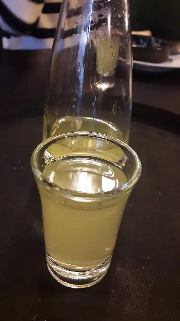 Menu_Lucky You Beef & Seafood_Cannes_image_9