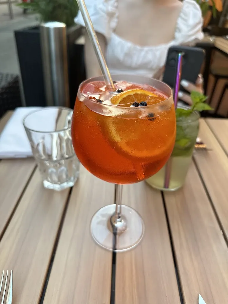 Menu_Vita Cannes_Cannes_image_6