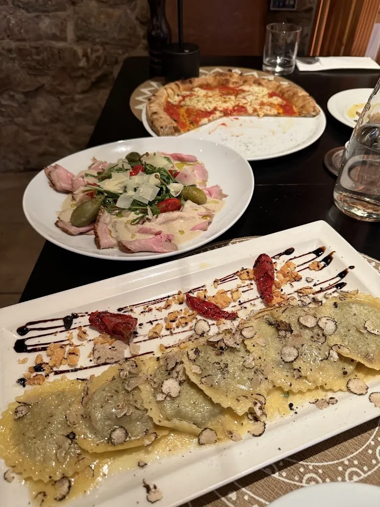 Luka Marolt_Vita Cannes_Cannes_review