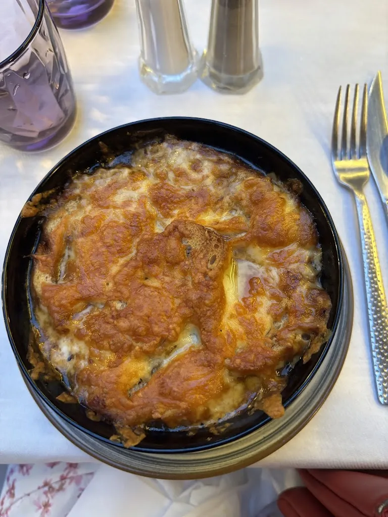 Eleonora Quaranta_Yvan's_Cannes_recensione