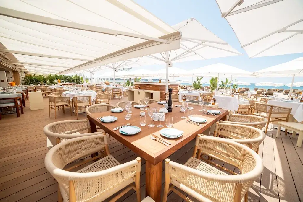 La Môme Plage_Cannes_slider_image_1