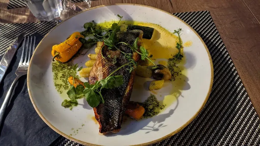 Edy Stein_Côté Jardin by Christophe Ferré_Cannes_review