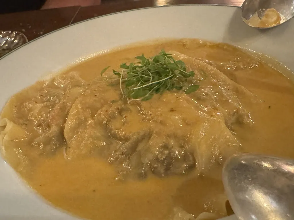 Suad El-Turk_La Cave_Cannes_review