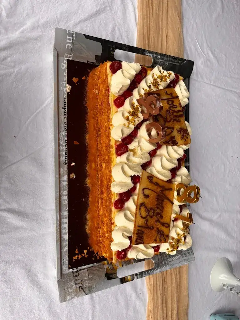 Charlotte Mesbah_Caprice du Forez_Panissières_review