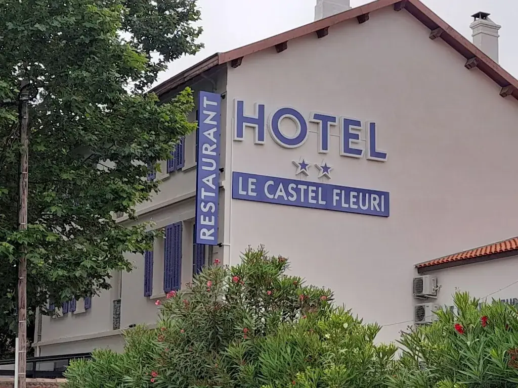 Restaurant le Castel Fleuri Restaurant in Carnoules
