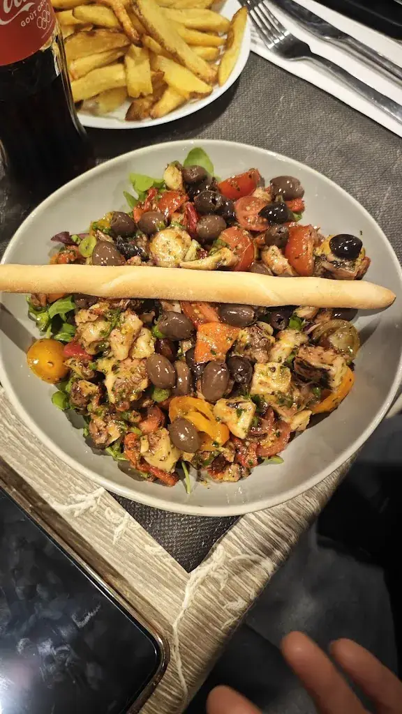 Alexandre Coulomb_Chez Banù_Pignans_review