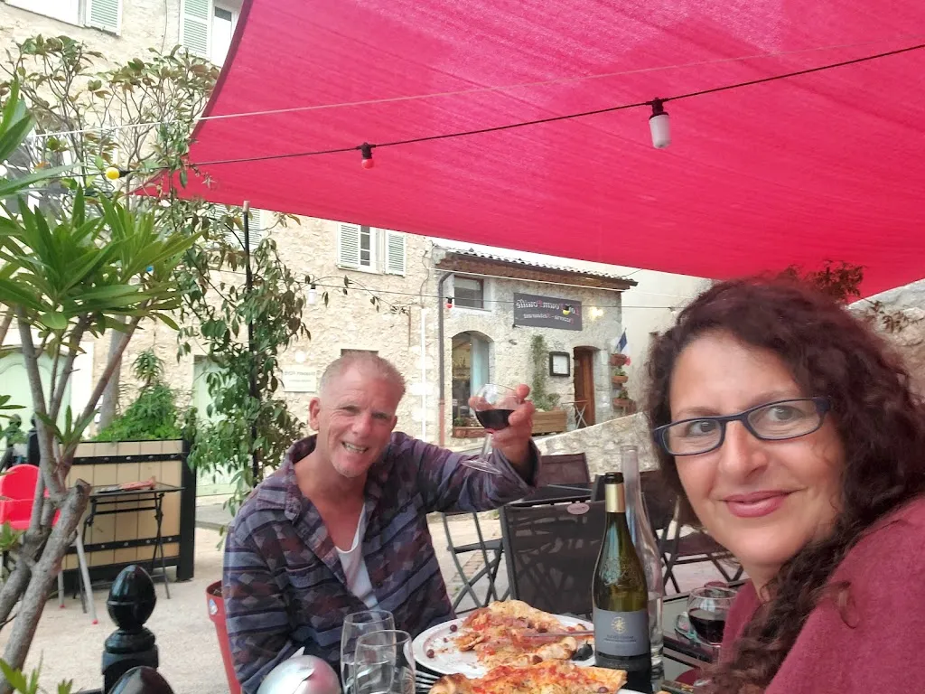 Kathie Rockett_Lou Poumpouille_Carros_review