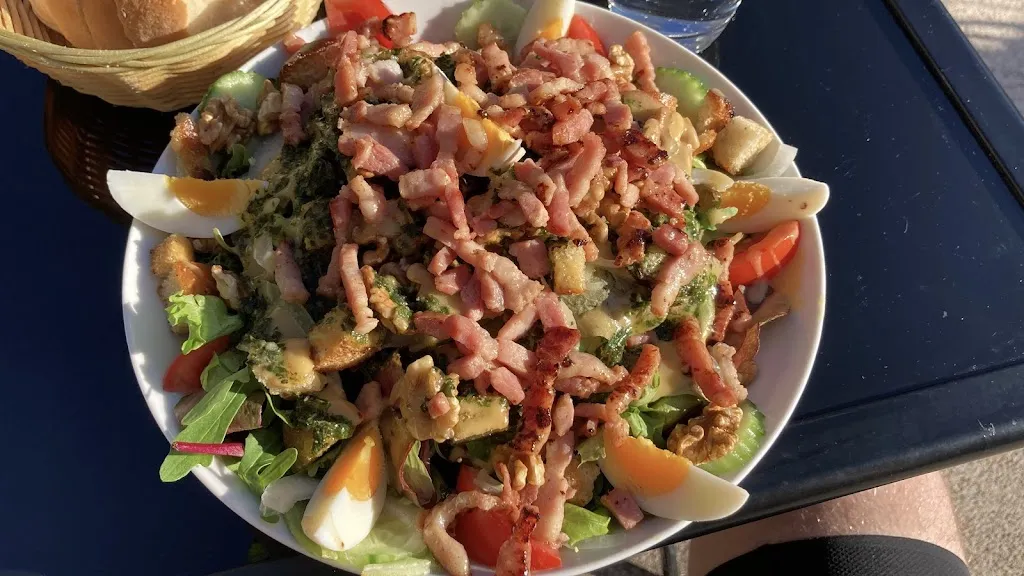 Nathaniel Hunt_Lou Poumpouille_Carros_review