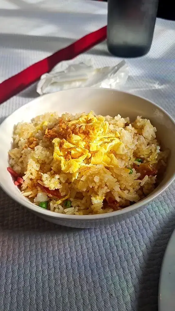 Tan Viet_Carnoux-en-Provence_slider_image_2