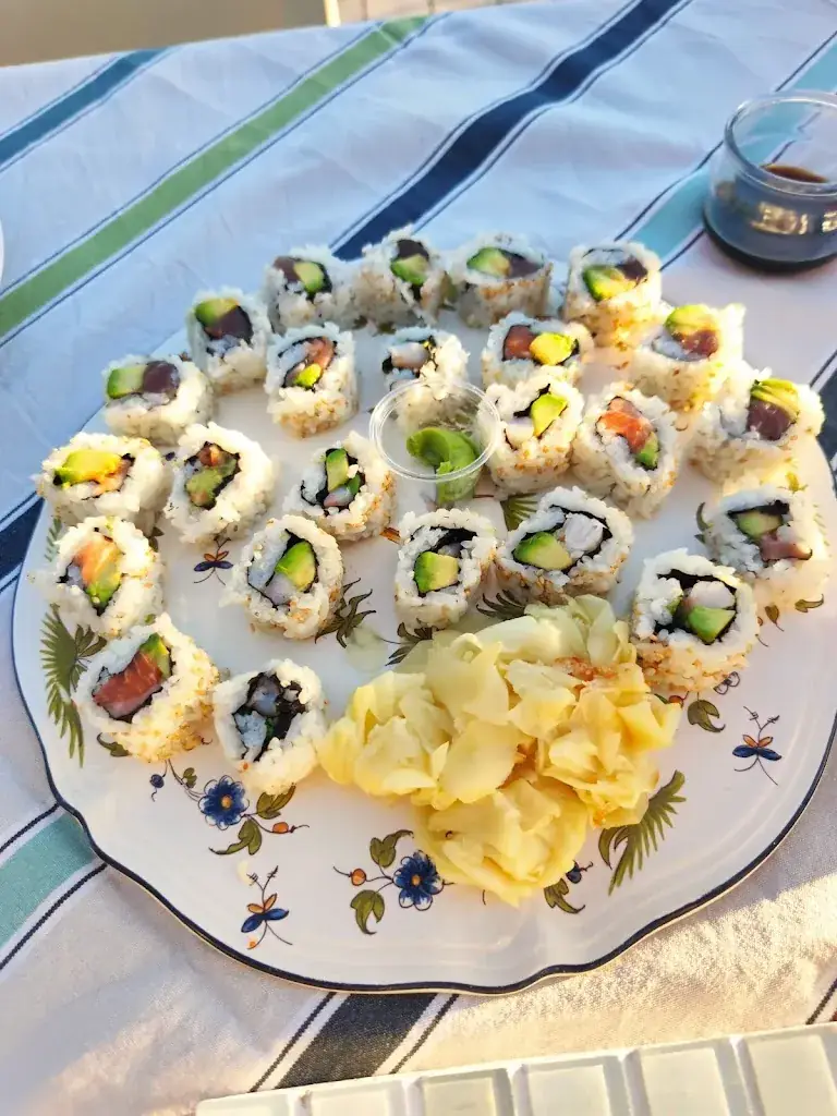 K. London_Luzumaki Carnoux Artisan sushi_Carnoux_recensione