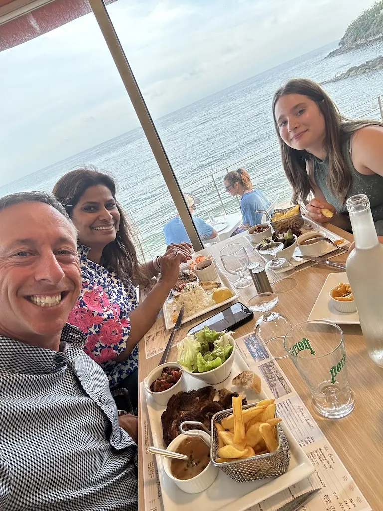 Yvonne Allen_La cale_Carry-le-Rouet_Bewertung