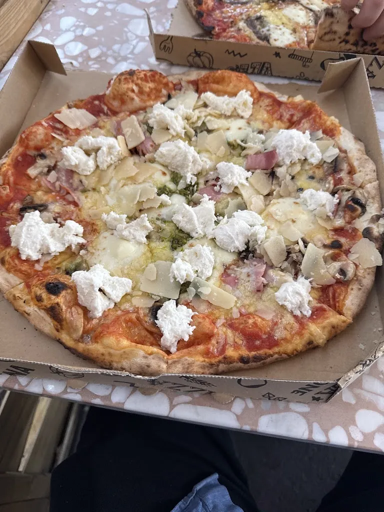 Daniel Williams_TRATTORIA_Carry-le-Rouet_review